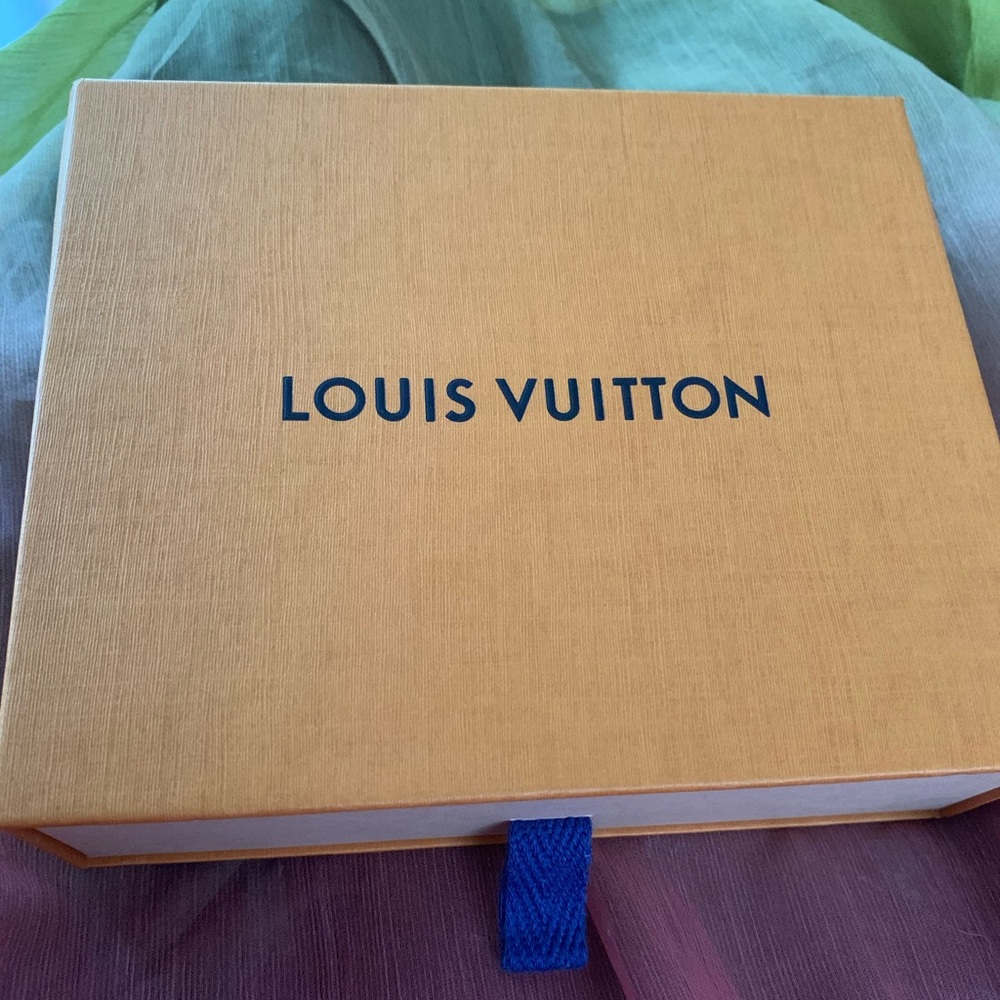 Louis Vuitton Mustard Box with Blue Pull